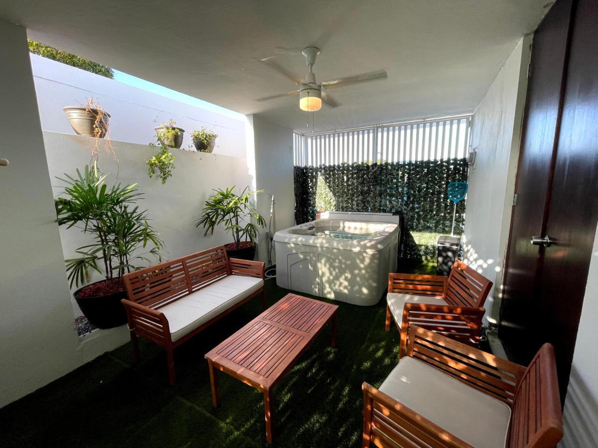 Spacious Retreat With Private Jacuzzi And Terrace Ponce Ngoại thất bức ảnh